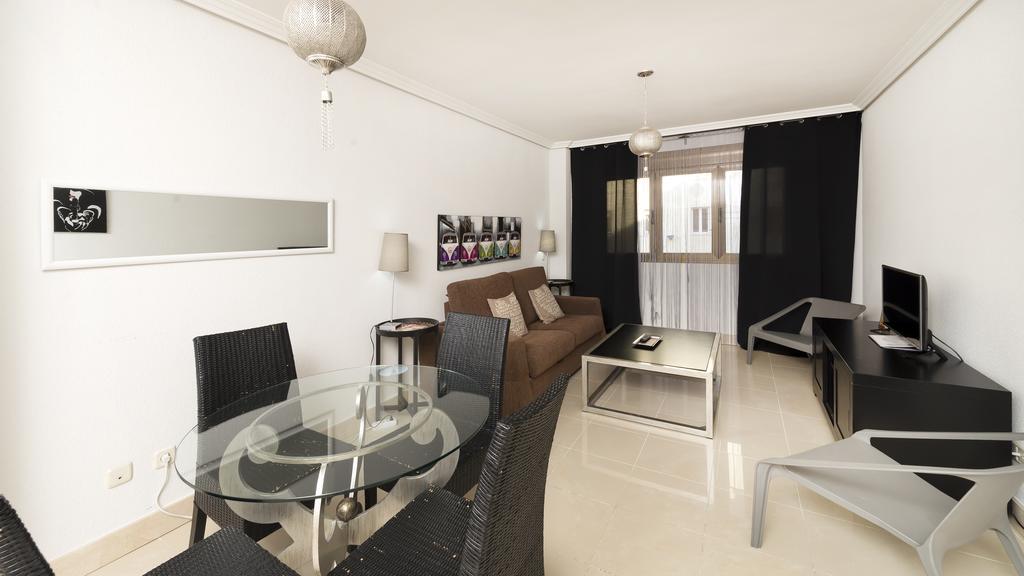 Apartament Wootravelling Plaza De Oriente Homtels Madryt Zewnętrze zdjęcie