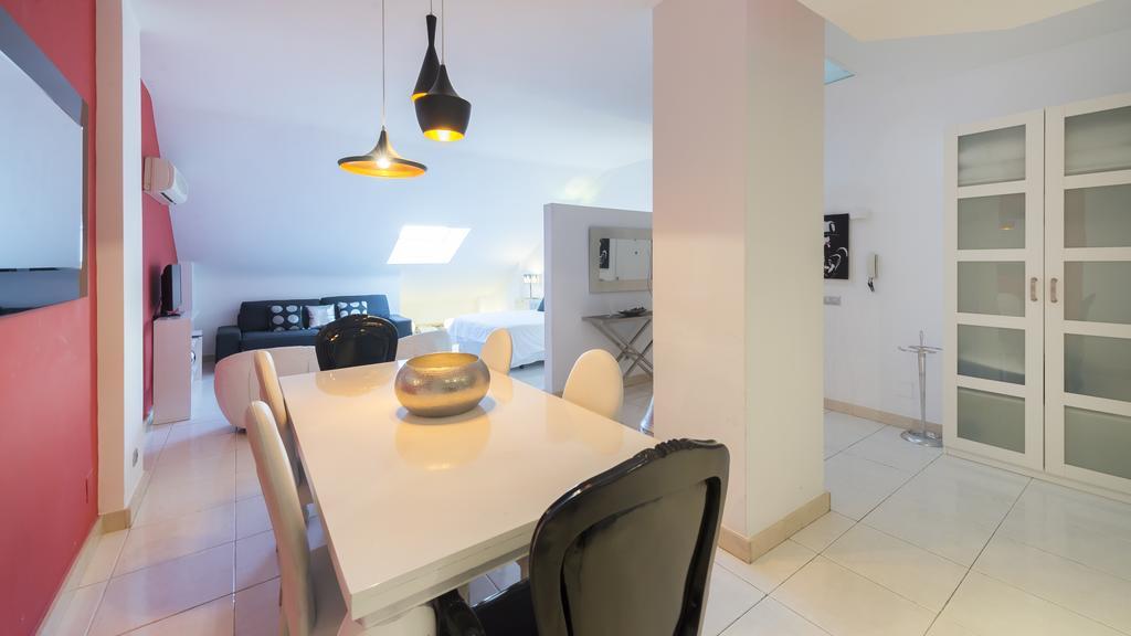 Apartament Wootravelling Plaza De Oriente Homtels Madryt Zewnętrze zdjęcie